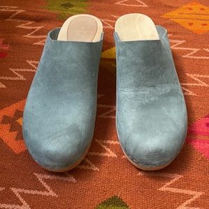 Bryr Worker Clog style in sage (grayish blue).